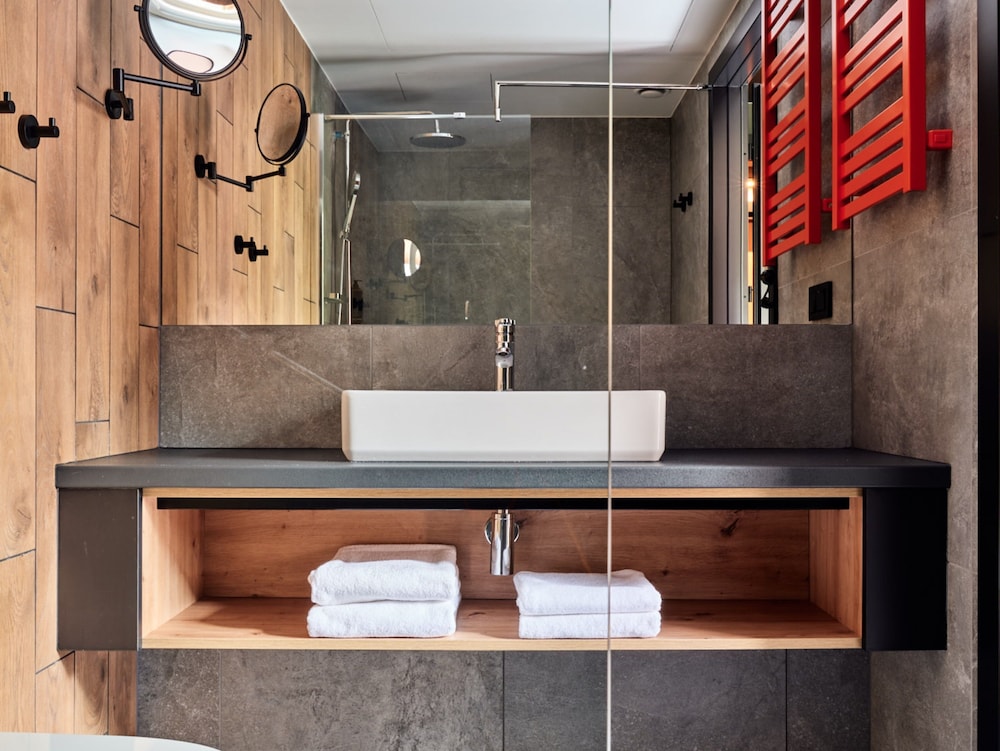 hotel bergo resort and spa