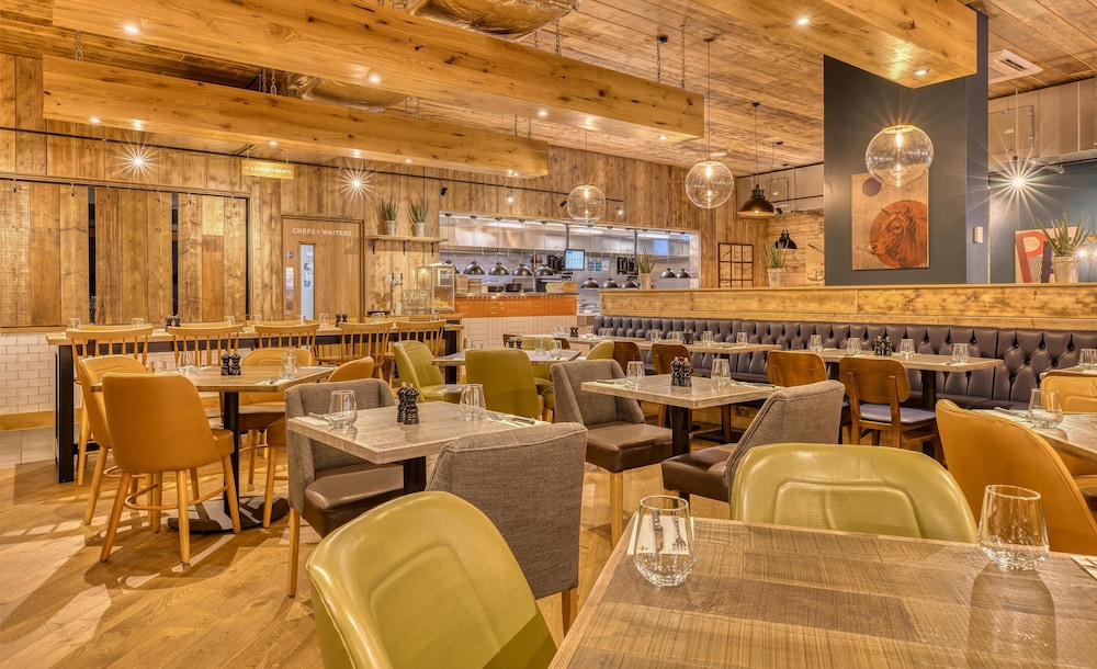 premier inn birmingham city centre exchange square