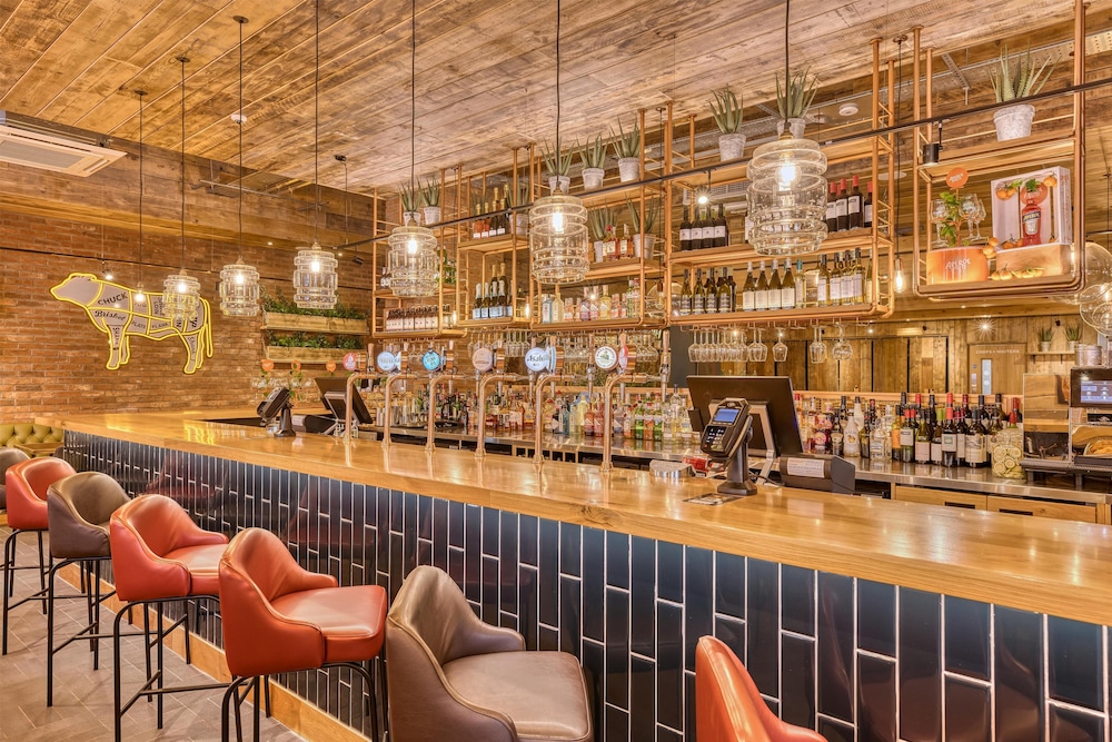 premier inn birmingham city centre exchange square