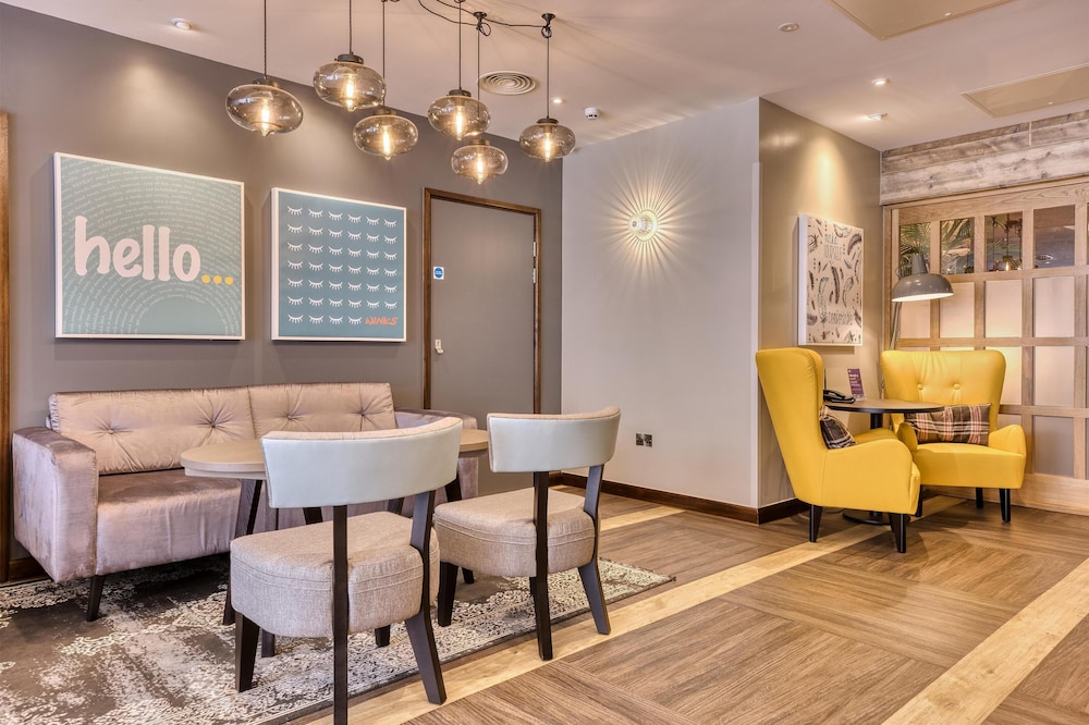 premier inn birmingham city centre exchange square