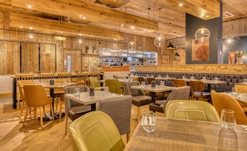 premier inn birmingham city centre exchange square