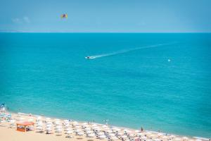 palm beach hotel all inclusive