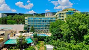 palm beach hotel all inclusive