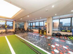 mercure xinyang shengde hotel east high speed railway station