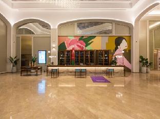 mercure xinyang shengde hotel east high speed railway station