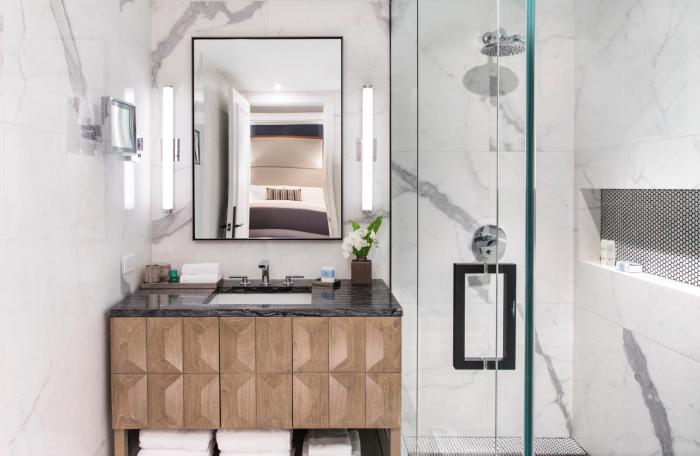 omni berkshire place