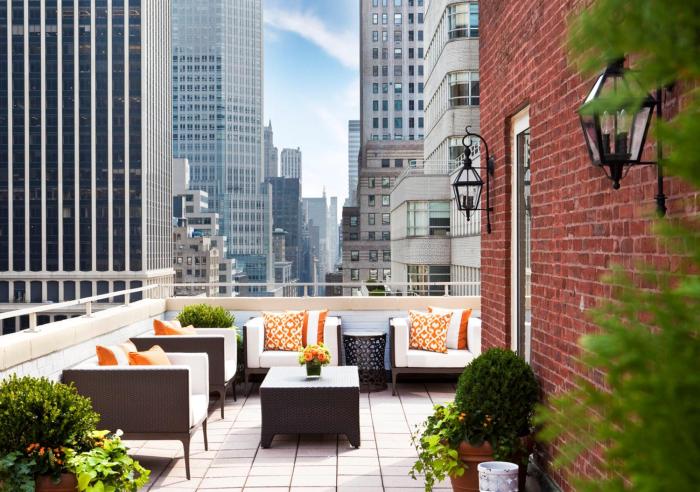 omni berkshire place