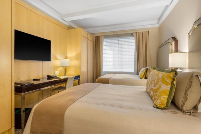 omni berkshire place