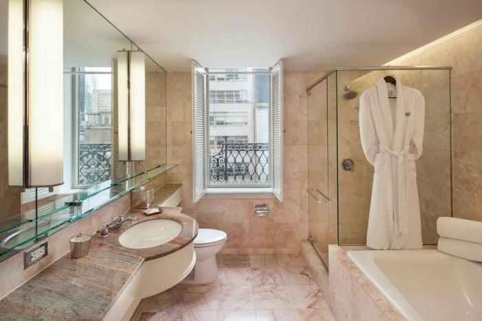 omni berkshire place