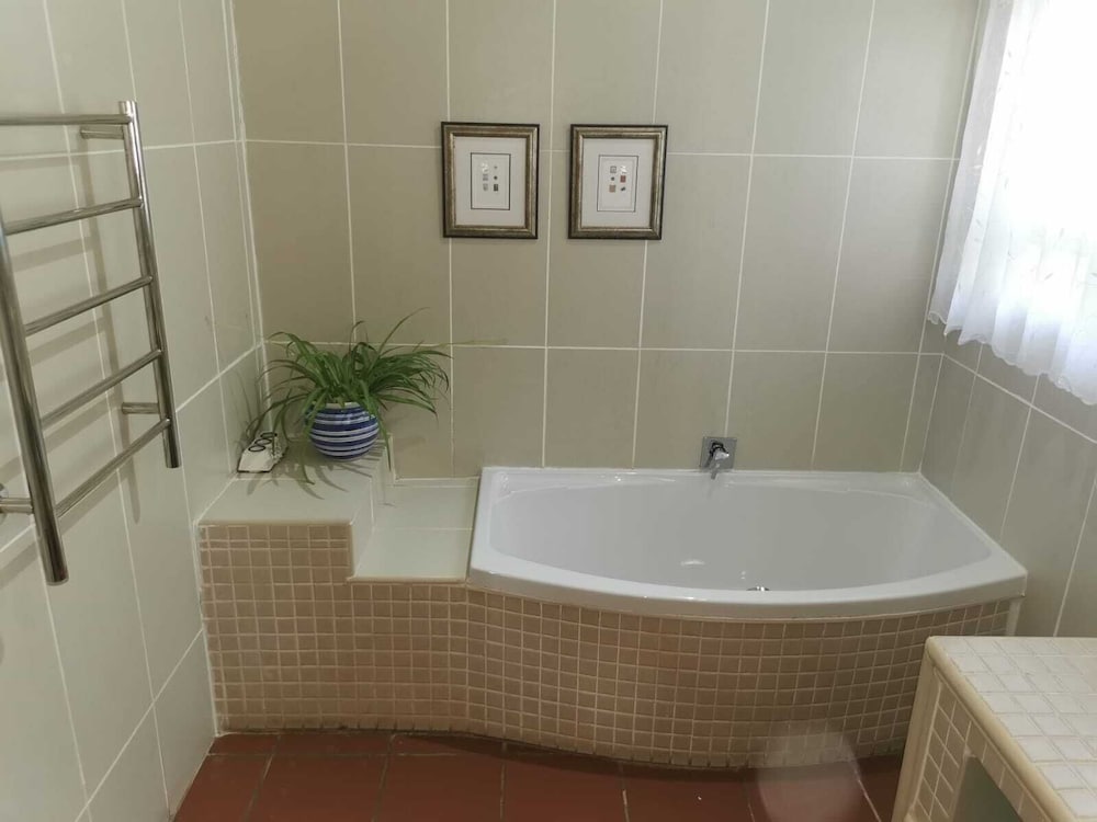 deo volente country estate