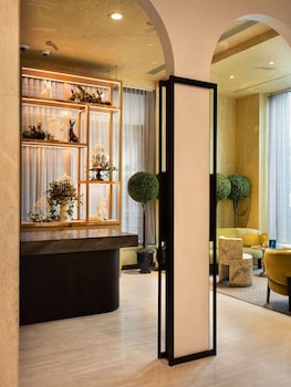 Park Lane New York,Jersey City>>New York,5 star