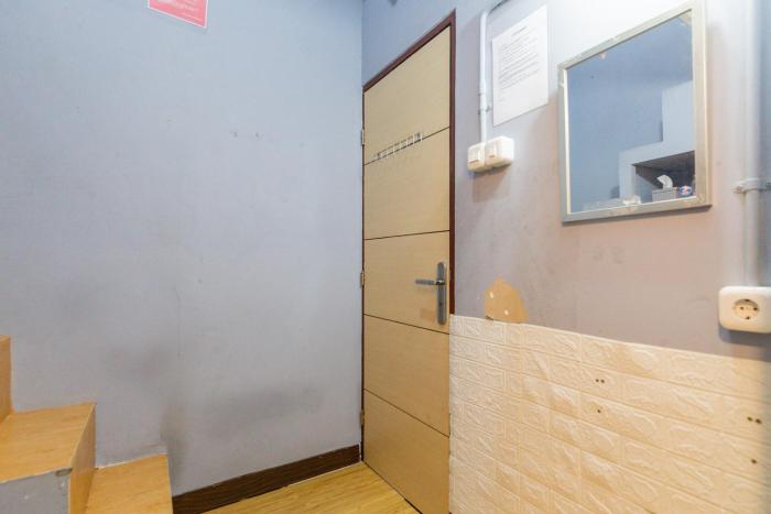 reddoorz stariez kemang