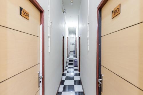 reddoorz stariez kemang