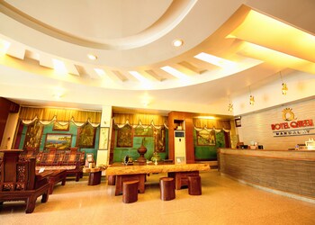 Hotel Queen Mandalay,Mandalay Region>>Mandalay,3 star