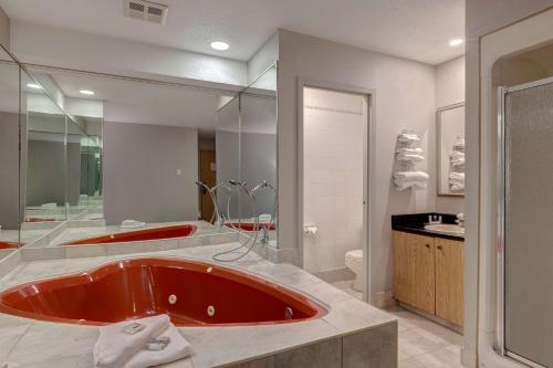 days inn by wyndham niagara falls near the falls