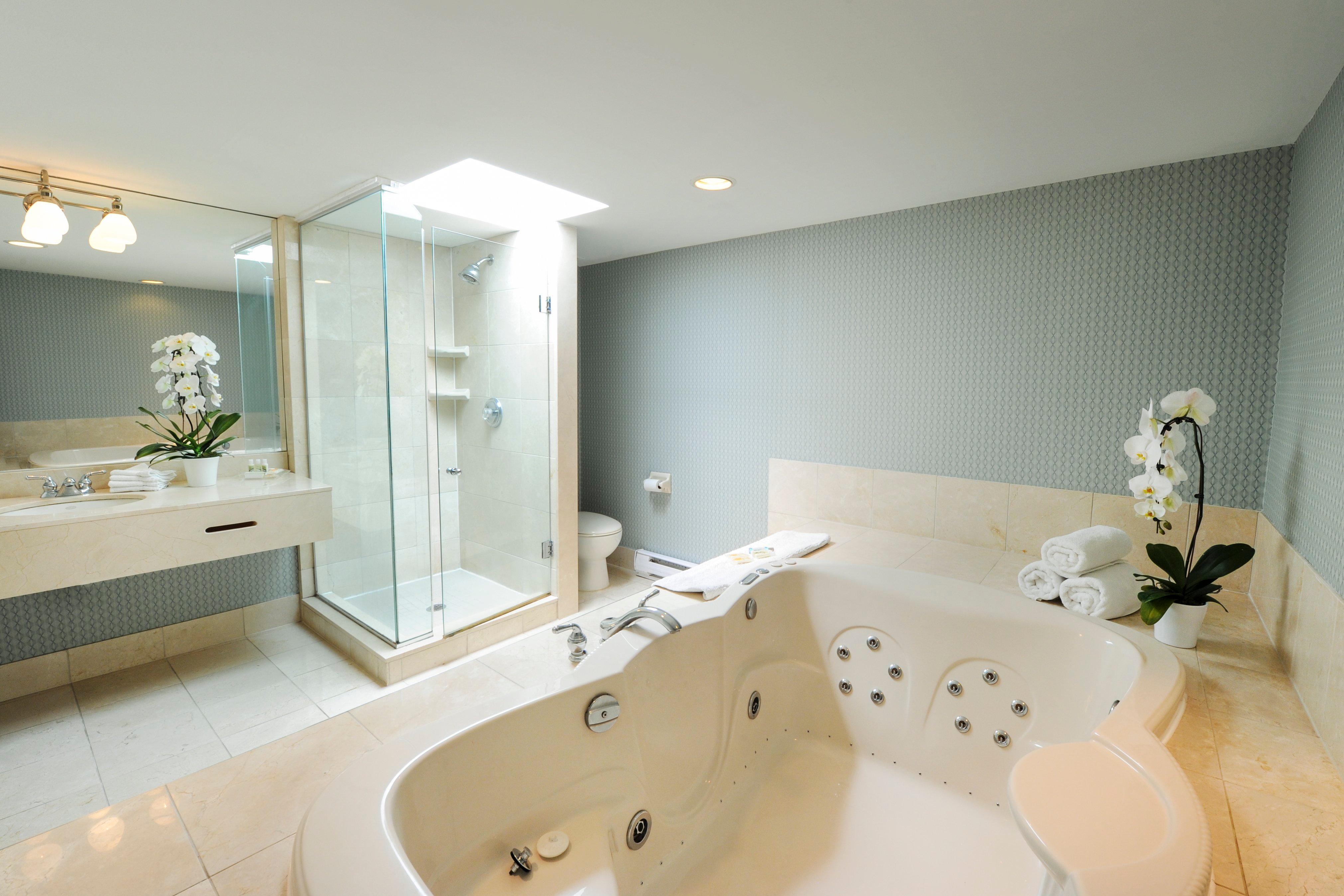 holiday inn niagara falls by the falls by ihg