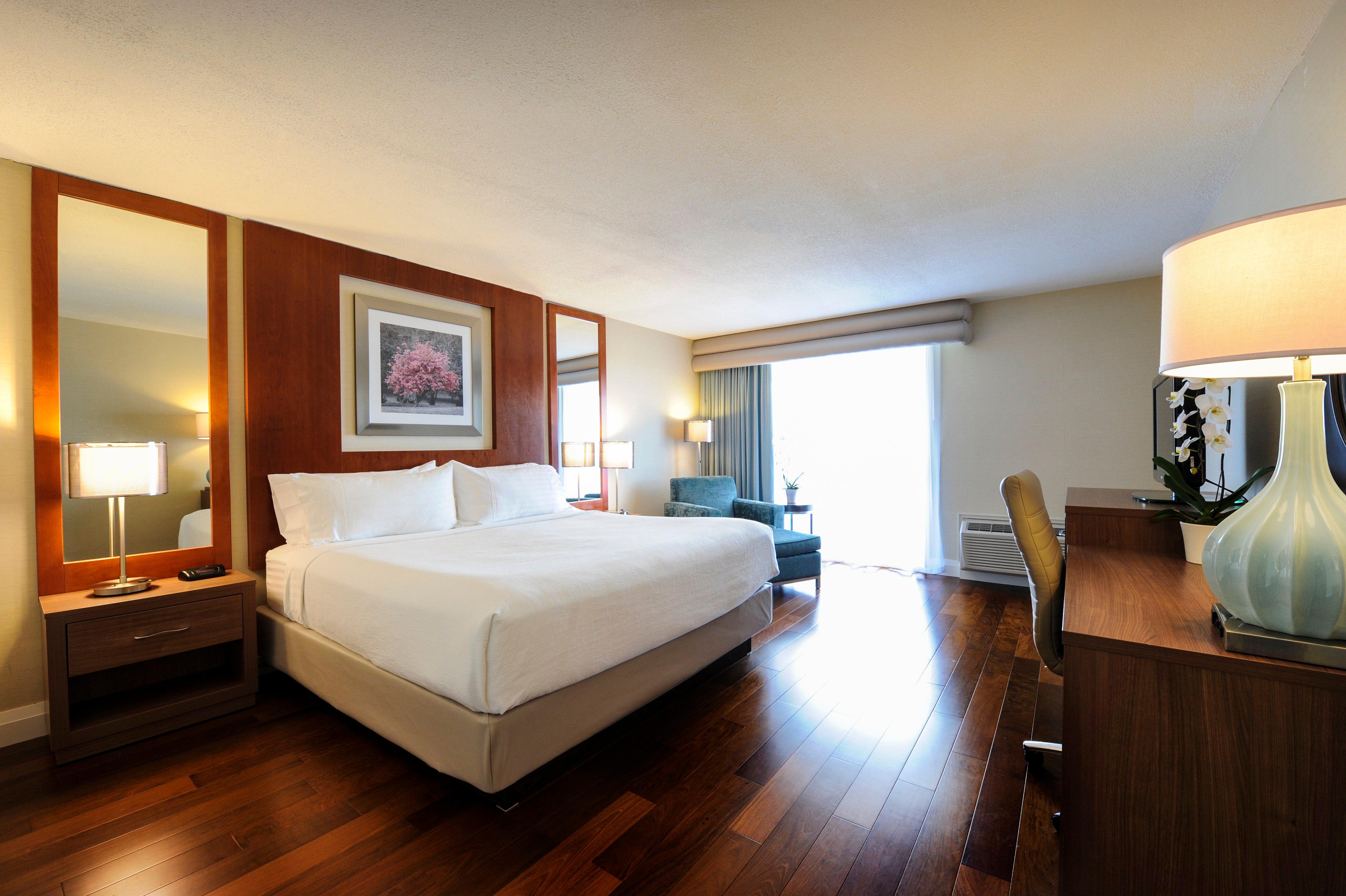 holiday inn niagara falls by the falls by ihg