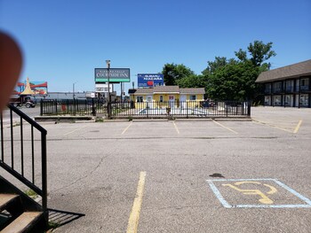 niagara falls courtside inn