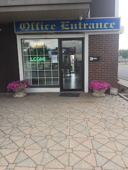 niagara falls courtside inn