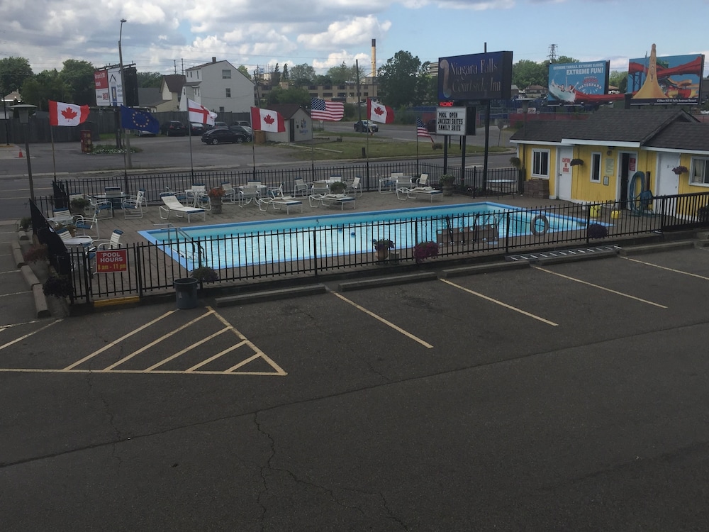 niagara falls courtside inn