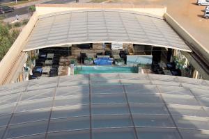 lb suites hotel