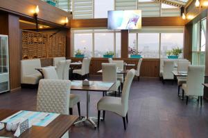 lb suites hotel