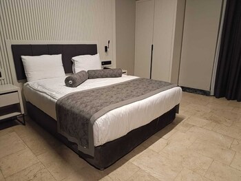 roseira mar inn luxury