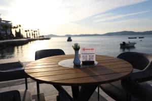 roseira mar inn luxury