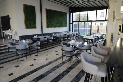 roseira mar inn luxury