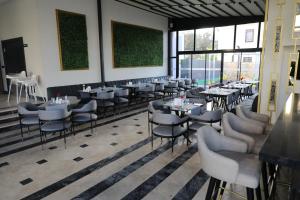 roseira mar inn luxury