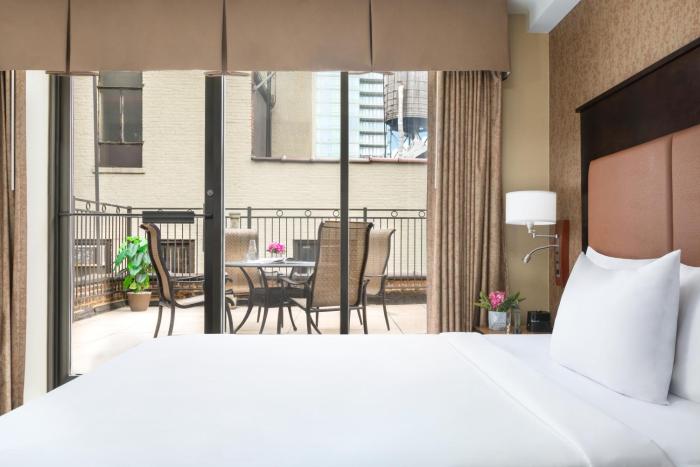 the hotel fifth avenue