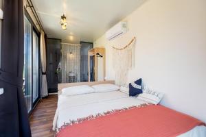 anda beach bistro and rooms