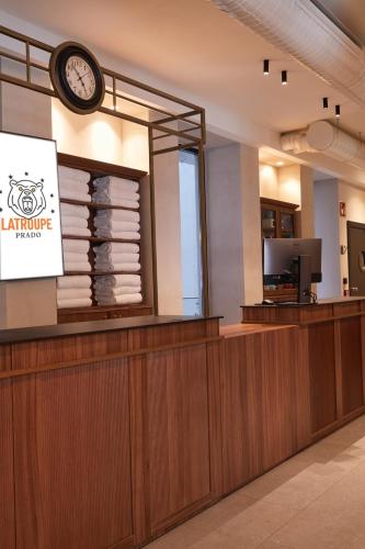 latroupe prado hostel