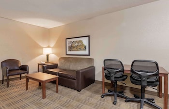 extended stay america suites cleveland great northern mall