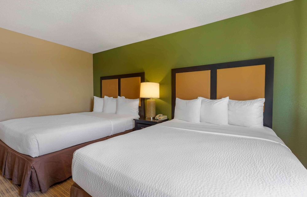 extended stay america suites cleveland great northern mall