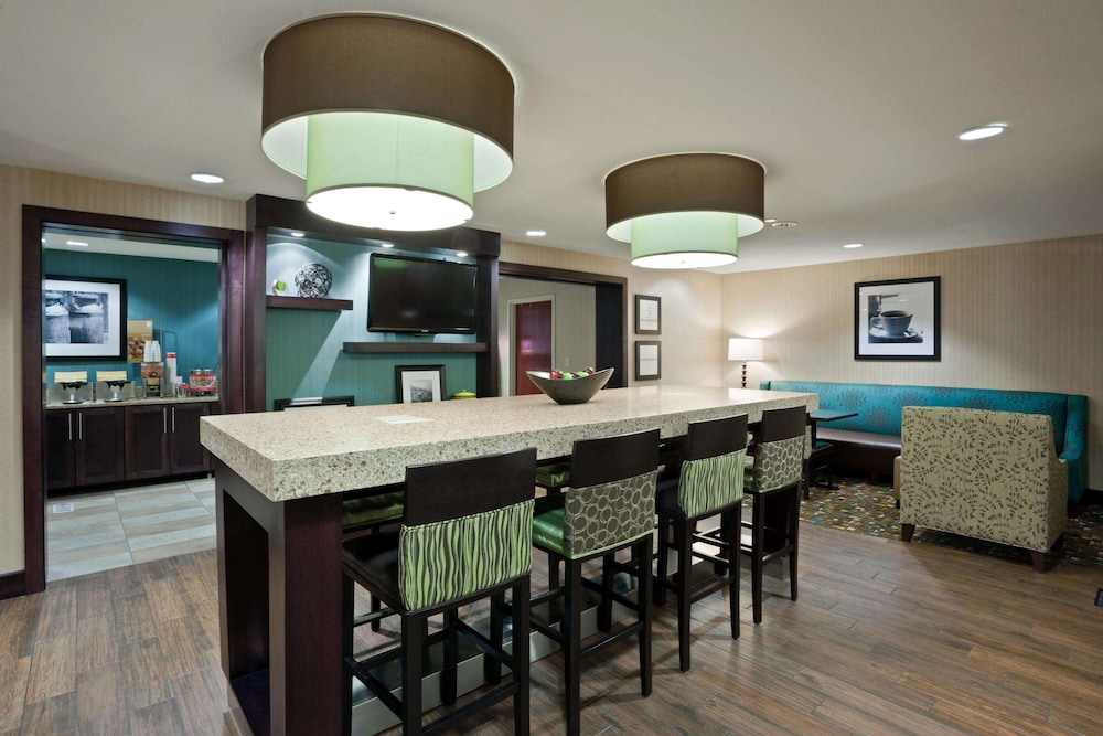 hampton inn north sioux city