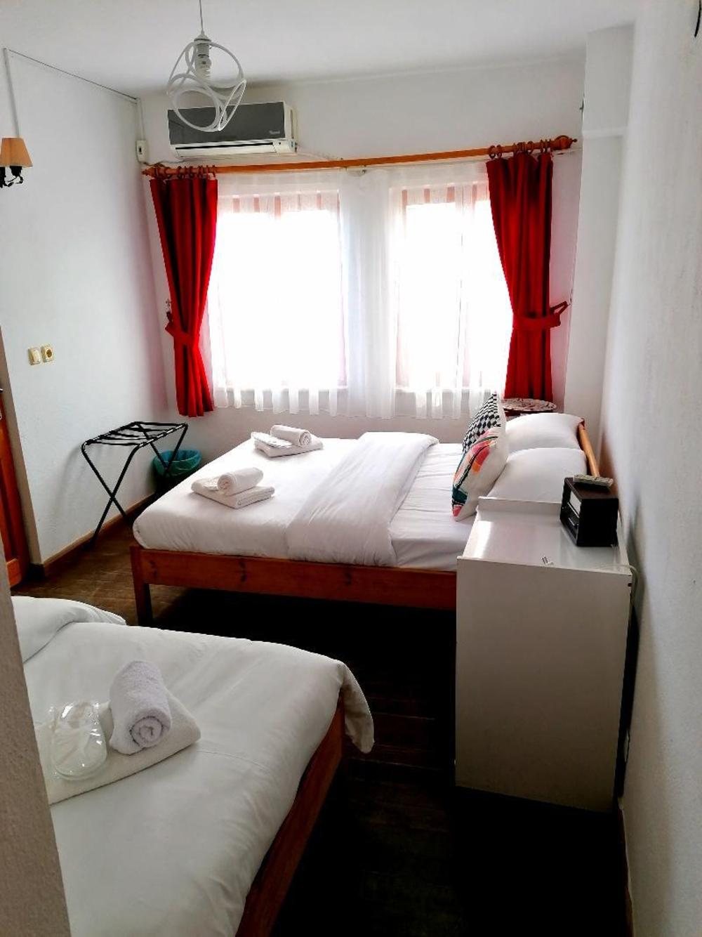 kale pansiyon bozcaada