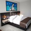 sar per hotel