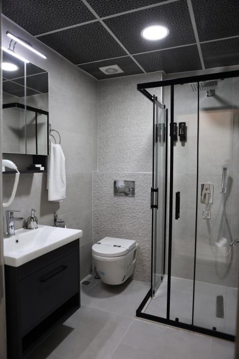 sar per hotel
