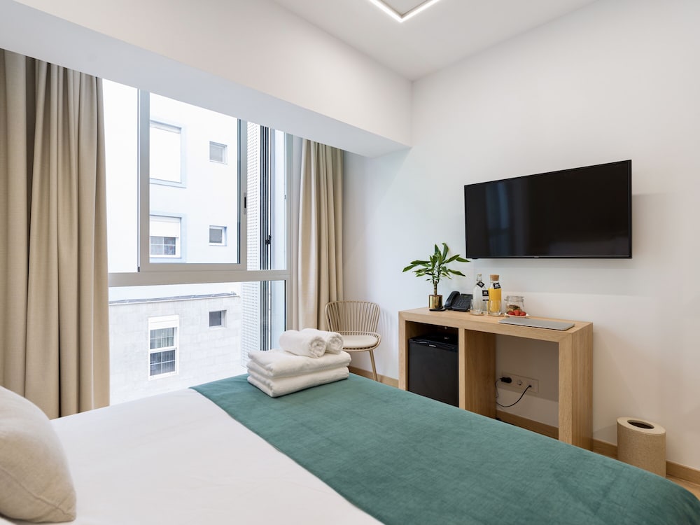 hotel emete by airnest