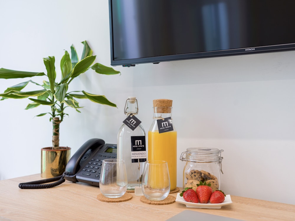 hotel emete by airnest