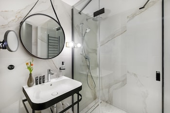 hotel vinifera wine and spa