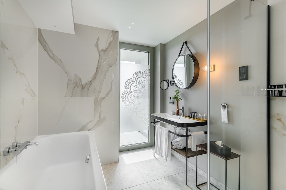 hotel vinifera wine and spa