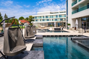 hotel vinifera wine and spa