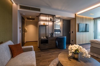 hotel vinifera wine and spa