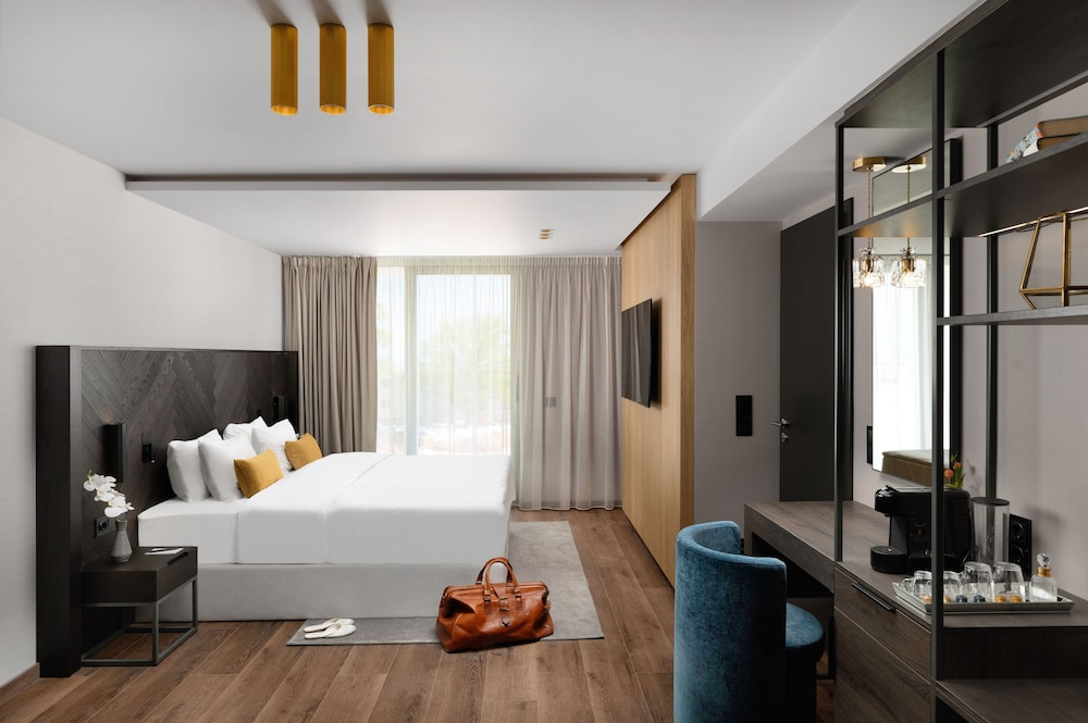 hotel vinifera wine and spa