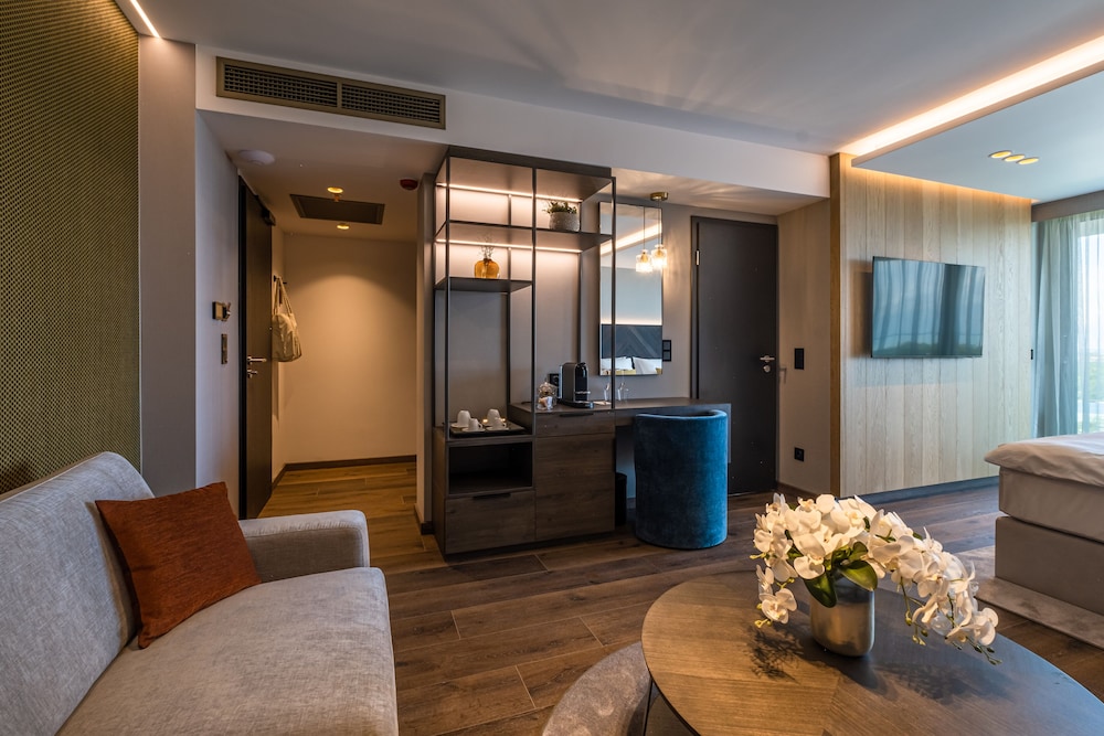 hotel vinifera wine and spa