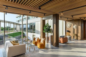 hotel vinifera wine and spa