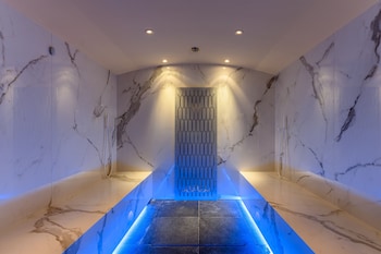 hotel vinifera wine and spa