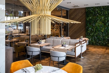 hotel vinifera wine and spa